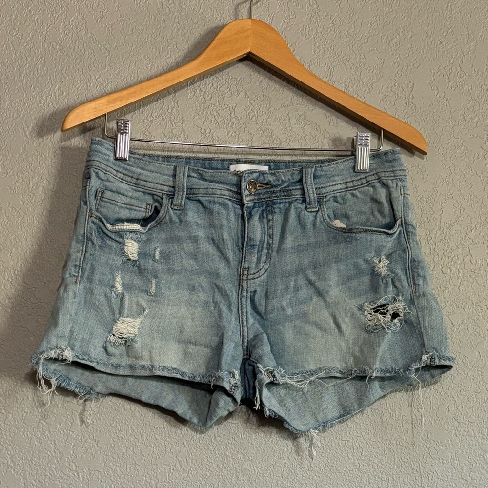 Studio Blue jean shorts size 28